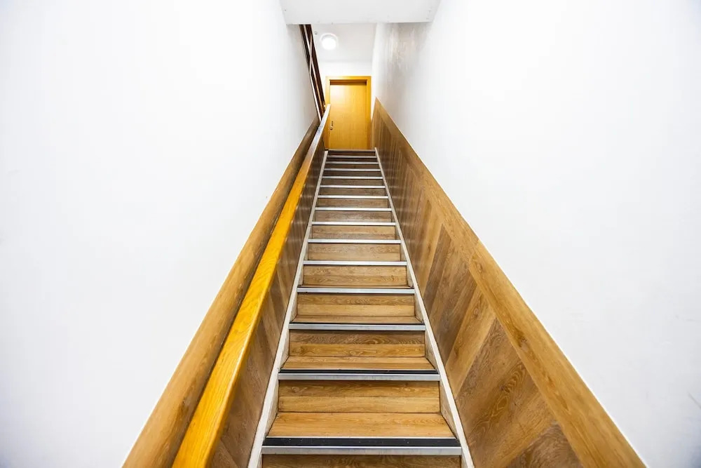 2 Bedroom Charming Magnificent Flat