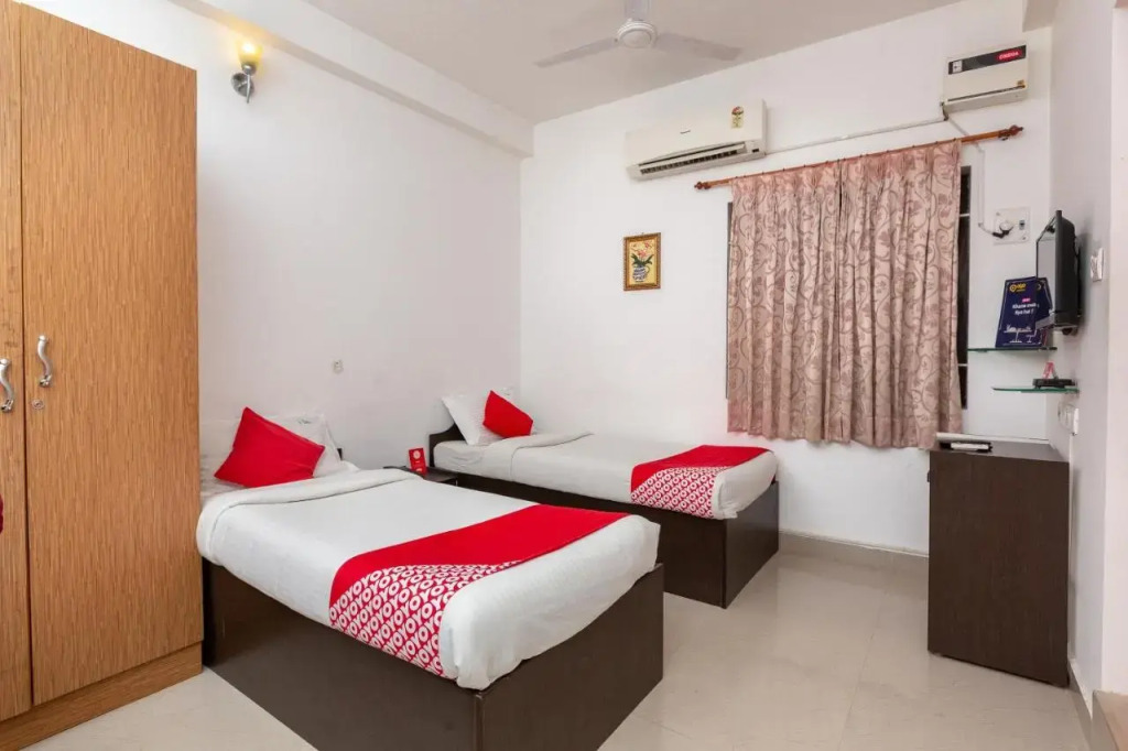 OYO 2140 Apartment Perungudi