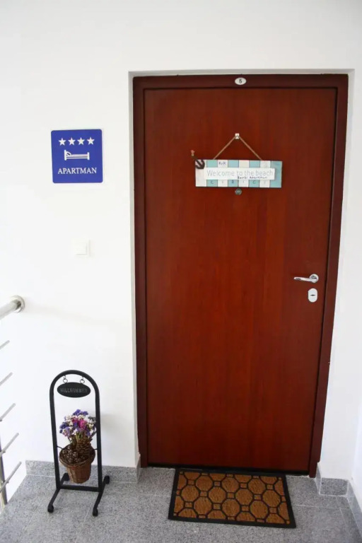 Barbi Apartman