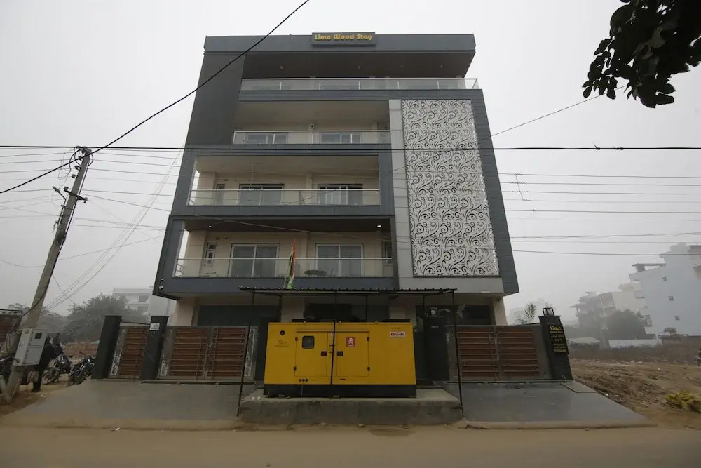 Lime Wood Stay - Studio Apartment