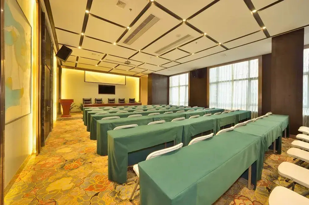 Bosi Hotel