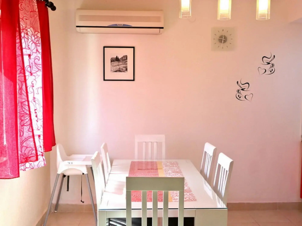 Scenic Holiday Home in Silo with Private Pool near Beach
