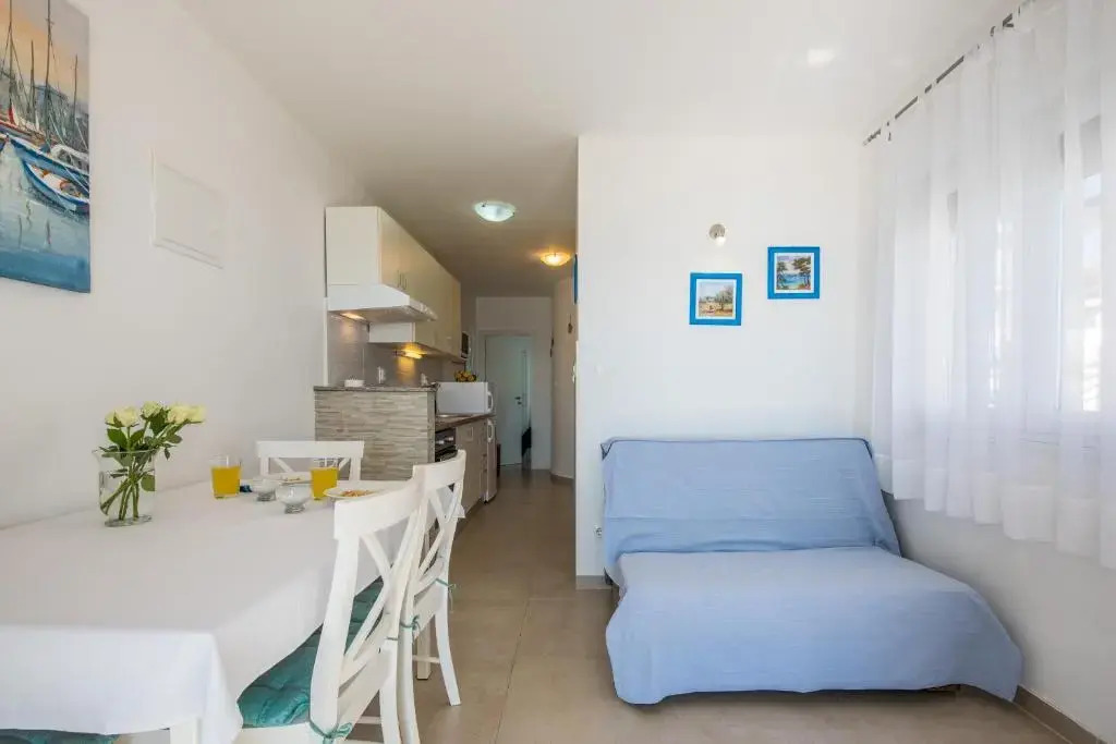 Apartments Amneris