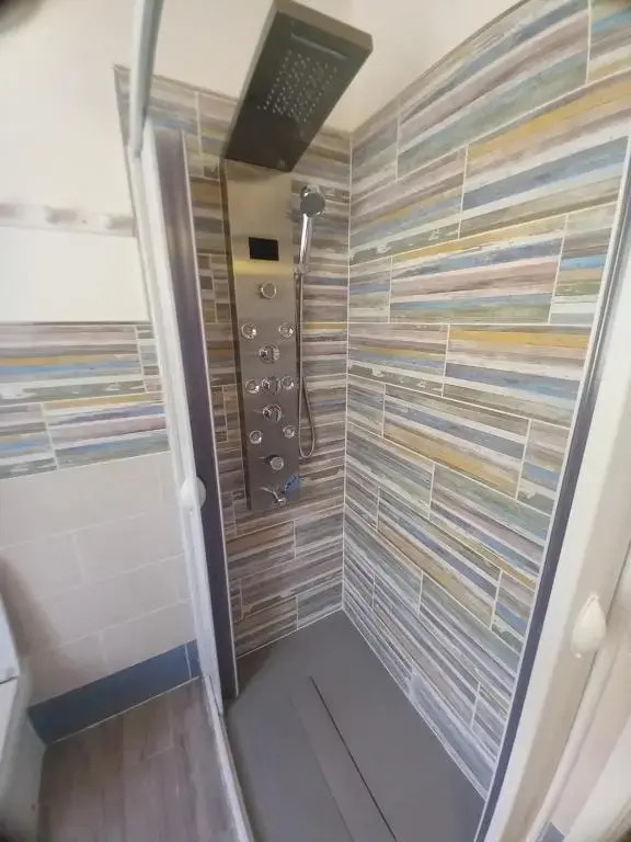 Mini suite