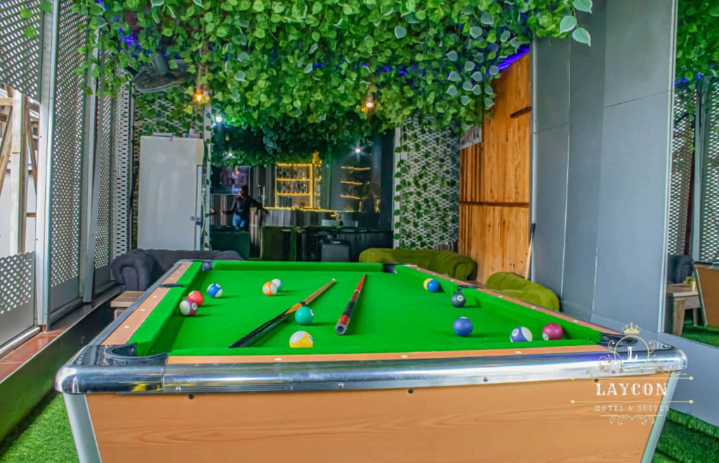 Отель Laycon Hotel and Suites
