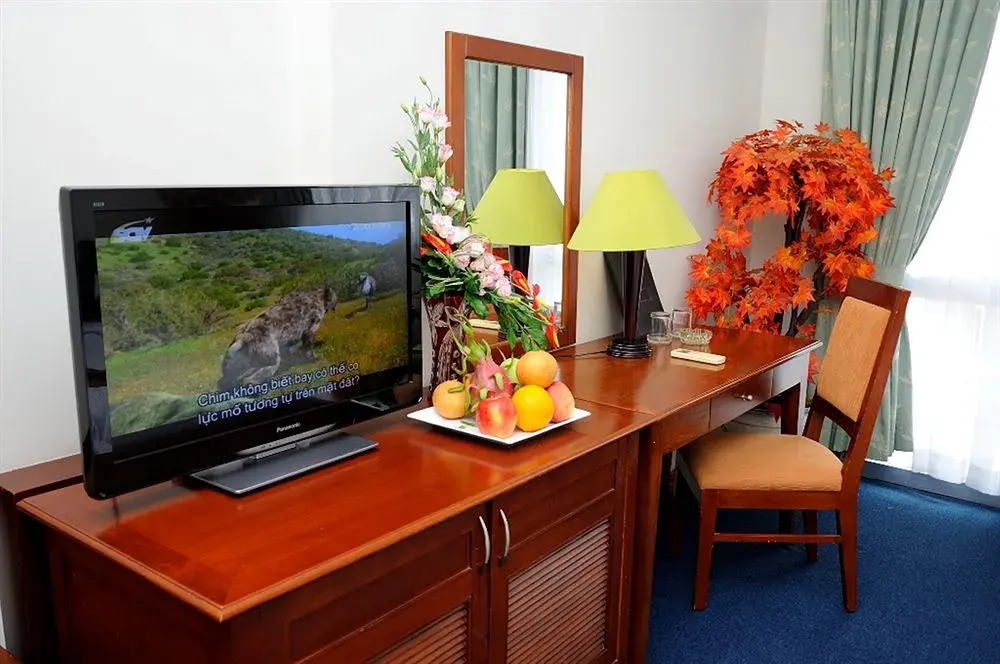 Saigon Royal Hotel CMT8