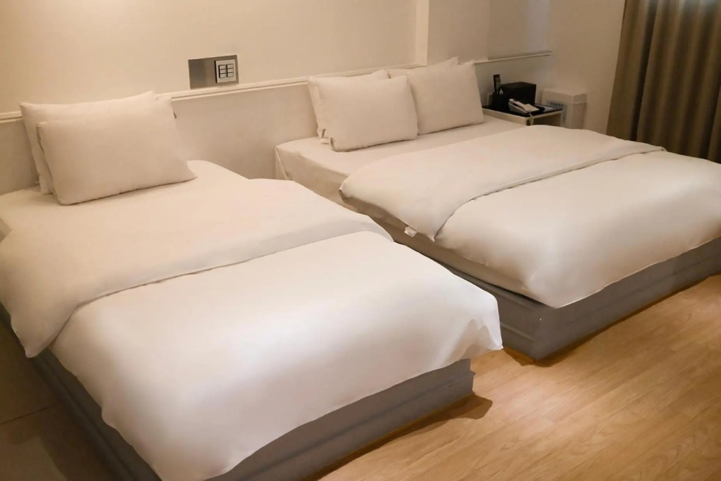Hotel Insomnia