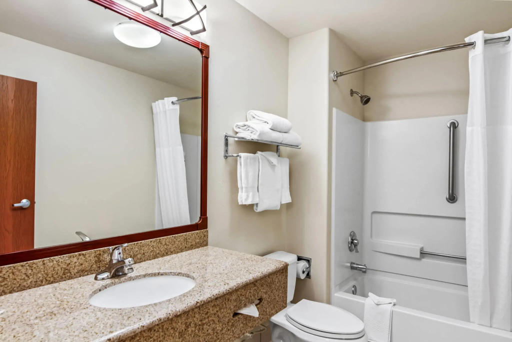Quality Inn & Suites Vail Valley