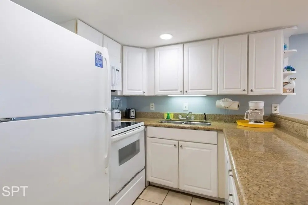 Bahia Mar 478f 2 Bedroom Condo by RedAwning