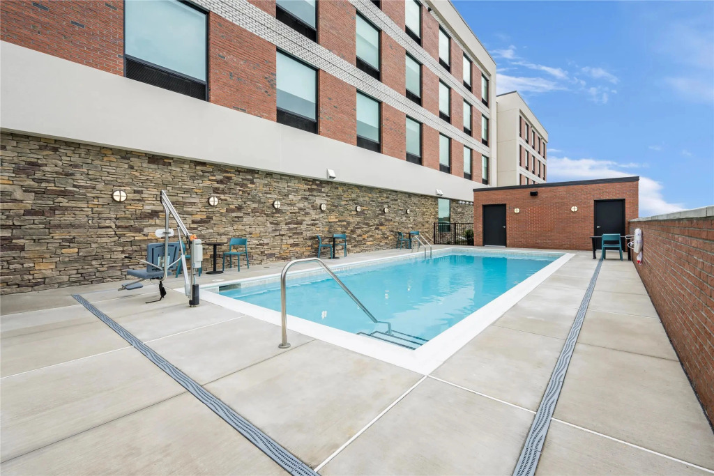 Home2 Suites by Hilton Sneads Ferry North Topsail Beach