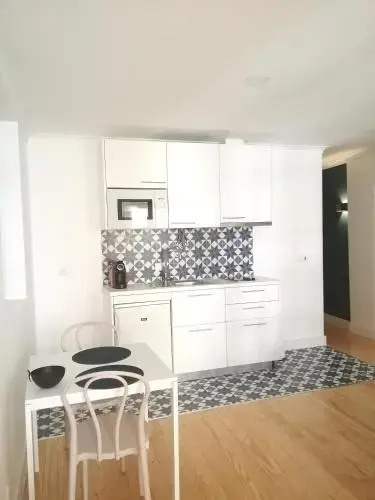 Alfama Apartments Services