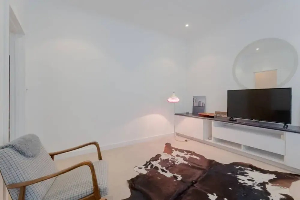 2 Bedroom House in Kensal Green