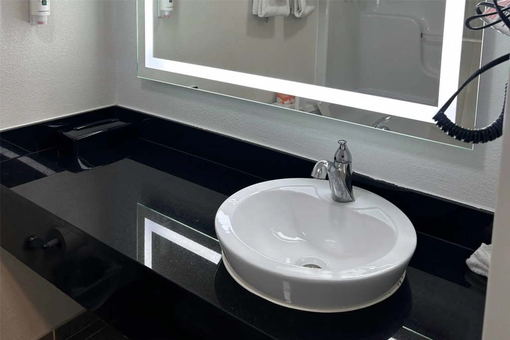 Quality Inn Fishers - Indianapolis