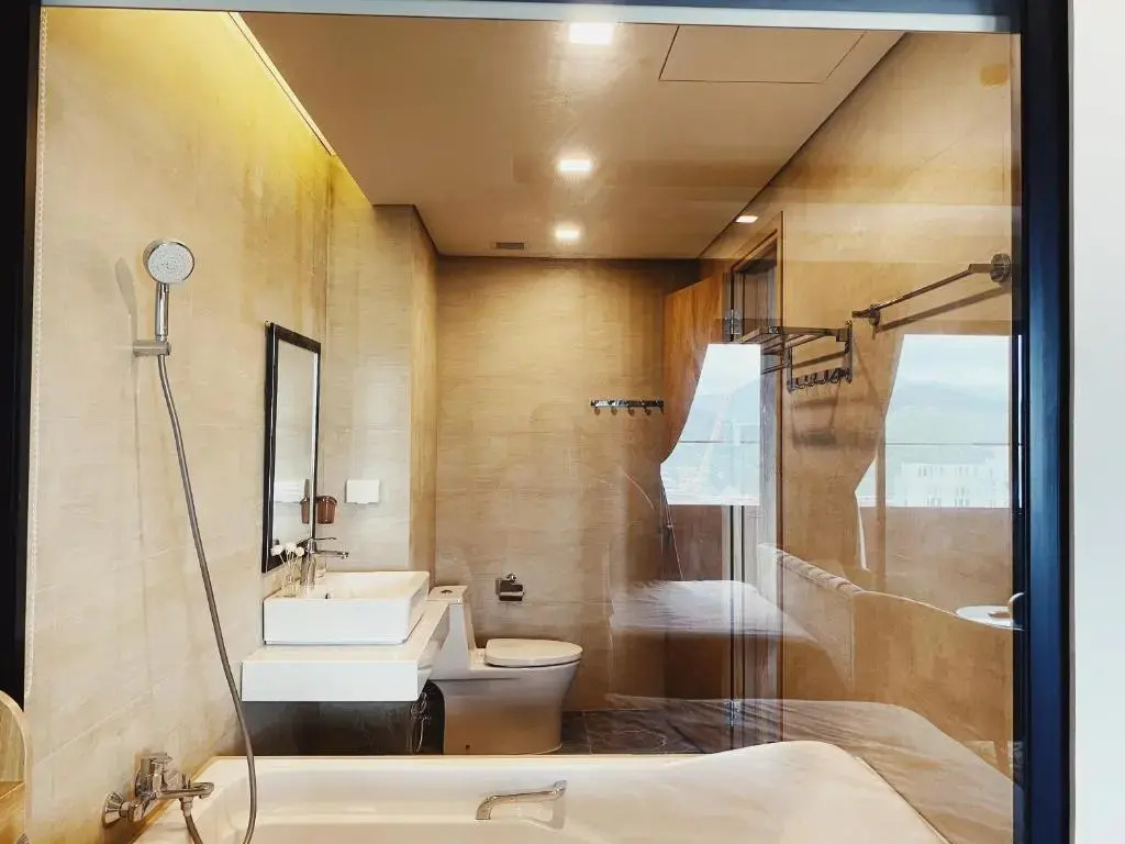 Căn hộ 2 phòng ngủ FLC Sea Tower trung tâm thành phố đầy đủ nội thất