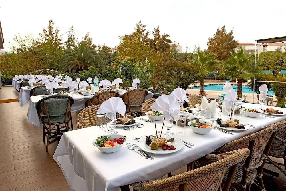 Buyuk Saruhan Hotel