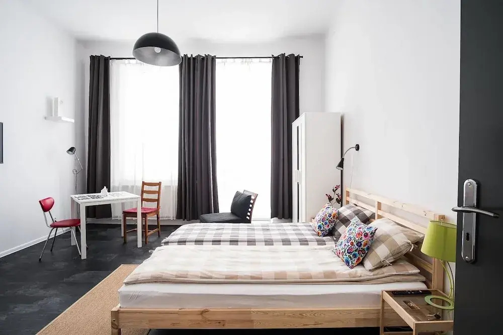 HOSTEL "likeHOME"