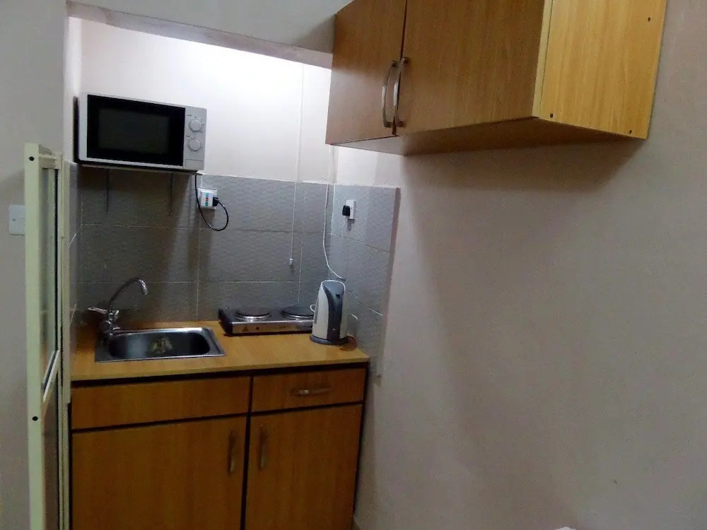 Deen Apartment Services