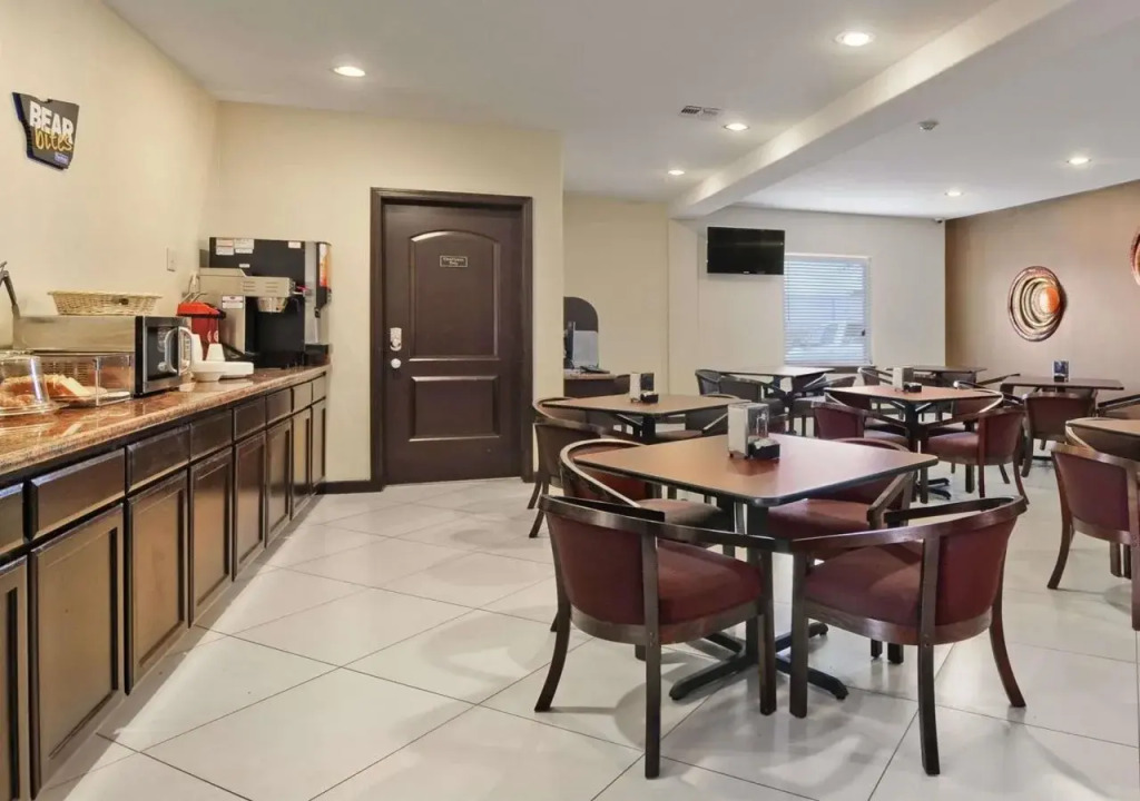 Travelodge Pharr