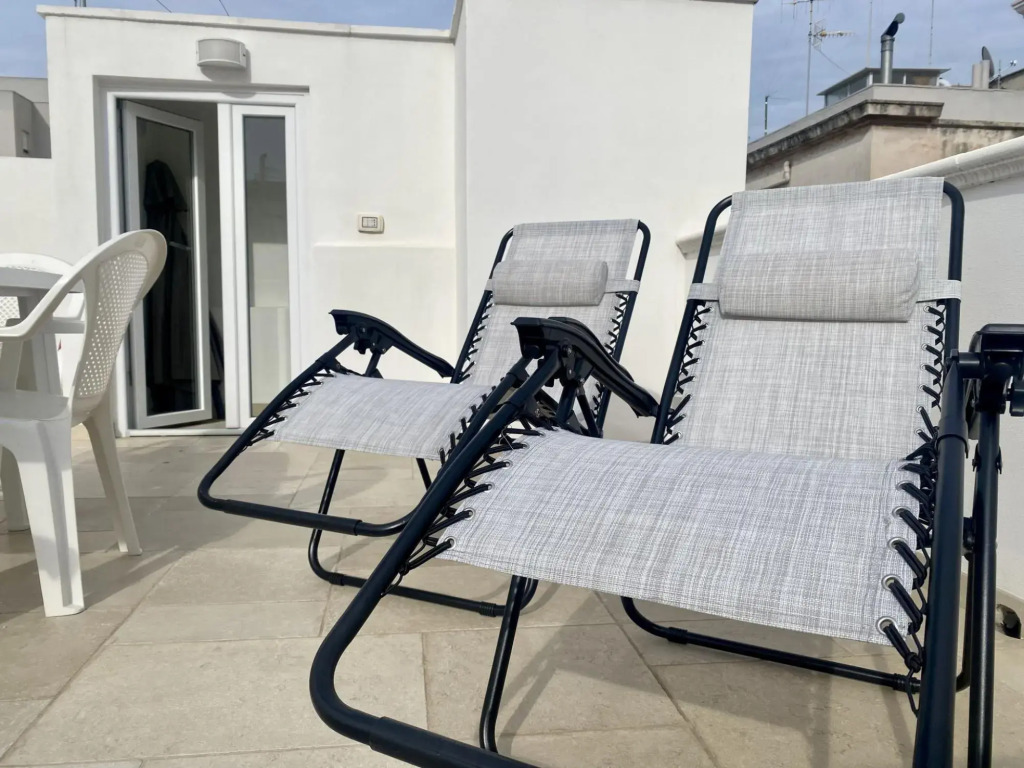 3 people, 1 bathroom, suitable for couples, central location, private terrace-Terrazza Cavour