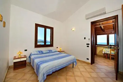 Blunda Holiday Home