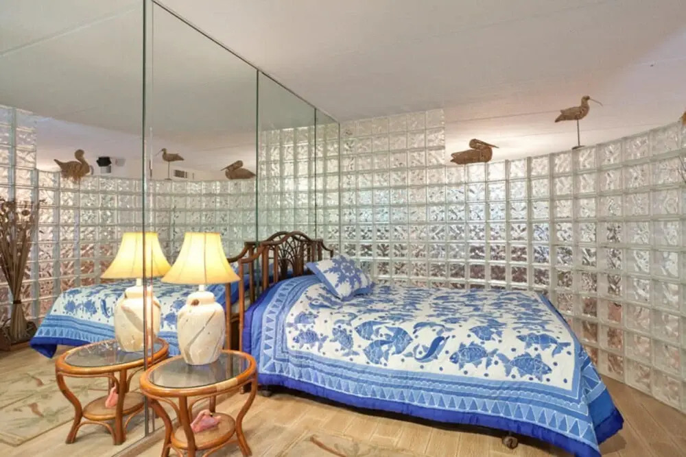 Saida IV Condominium 709