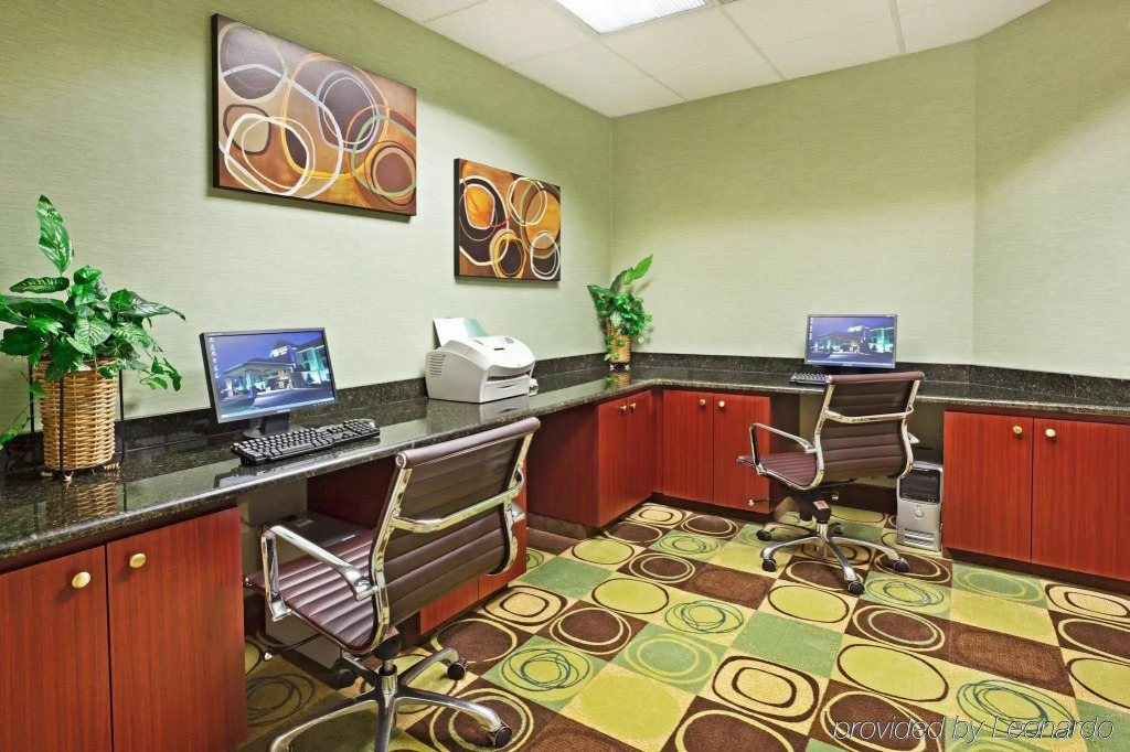 Holiday Inn Express Hotels & Suites Greenville-Spartanburg/Duncan by IHG