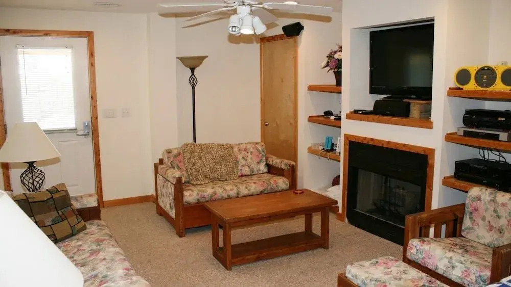 Dancin' Dolphin - 5 Br Home