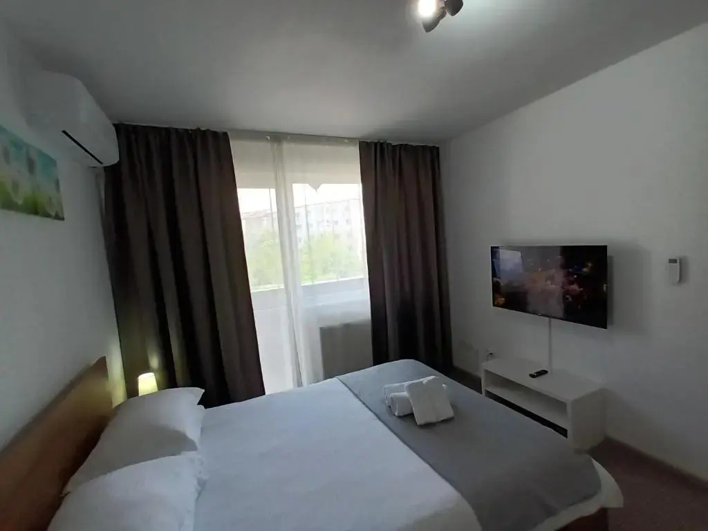 Revolution Apartment