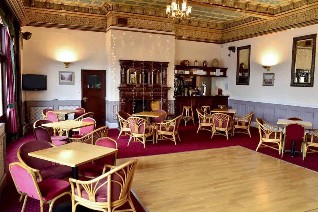 The County Hotel