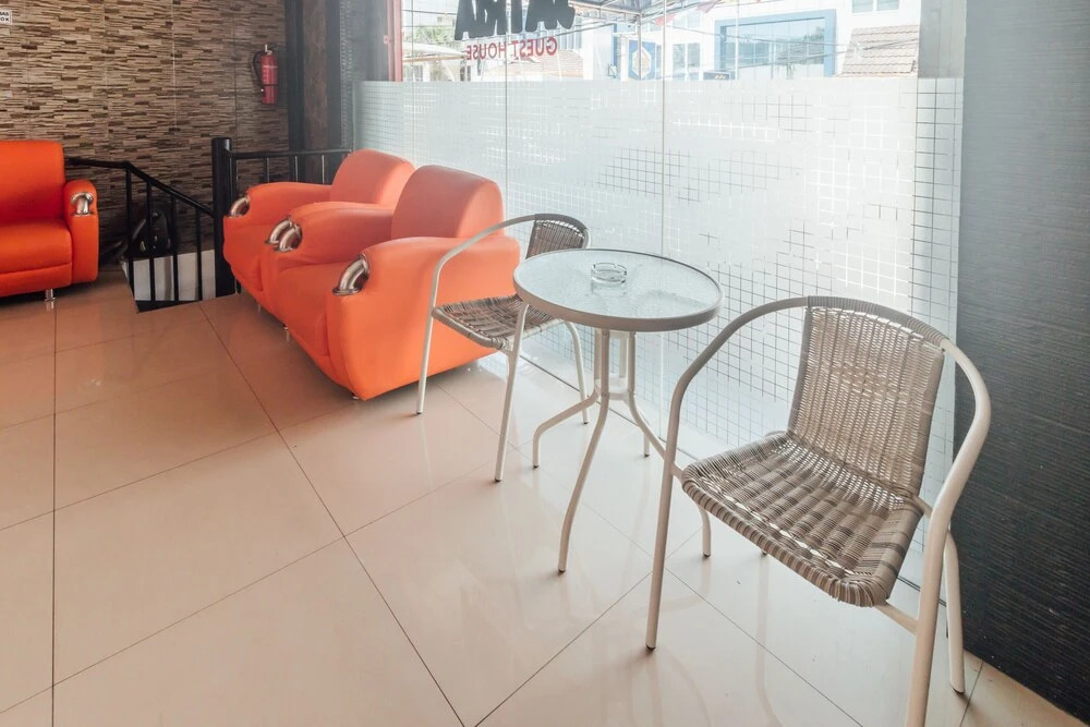 Satria Guest House by OYO Rooms