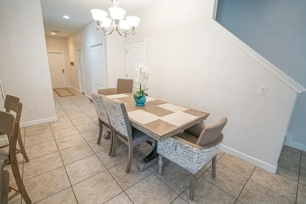 Pp964or 5 Bedroom Townhouse