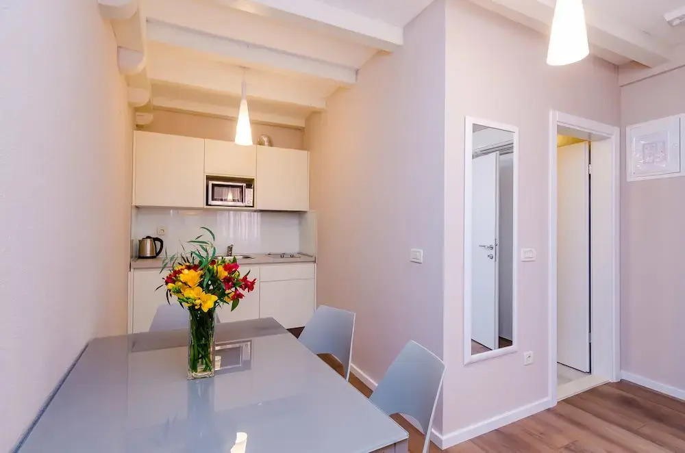Guest House Flores