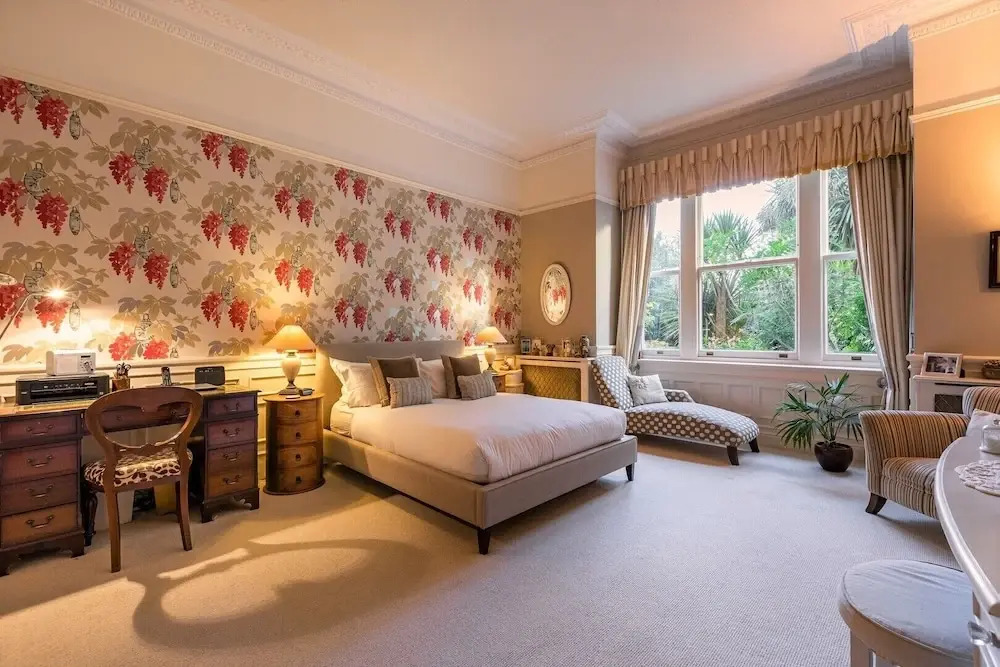Garden Aspect in Wimbledon