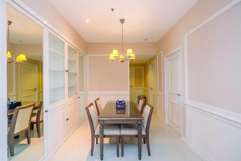 Gandaria Heights Apartment with Mall Access