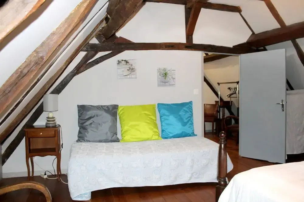 House With 2 Bedrooms in Eyliac, With Private Pool and Enclosed Garden