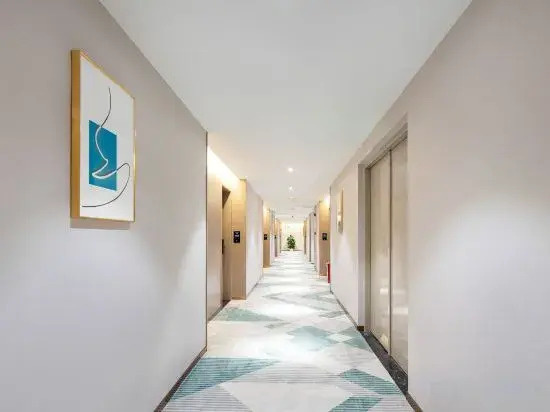 Poltton International Hotel (Huizhou University of economics)