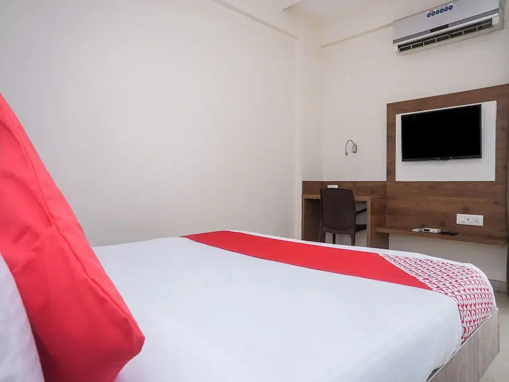 OYO 15845 Sanskruti Resort