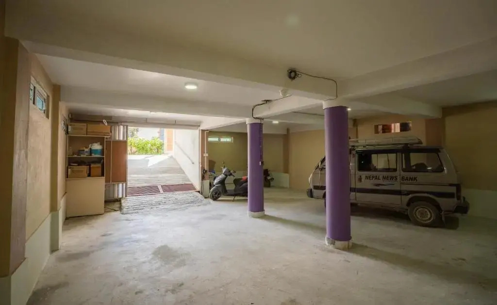 House of Forrest, Service Apartments