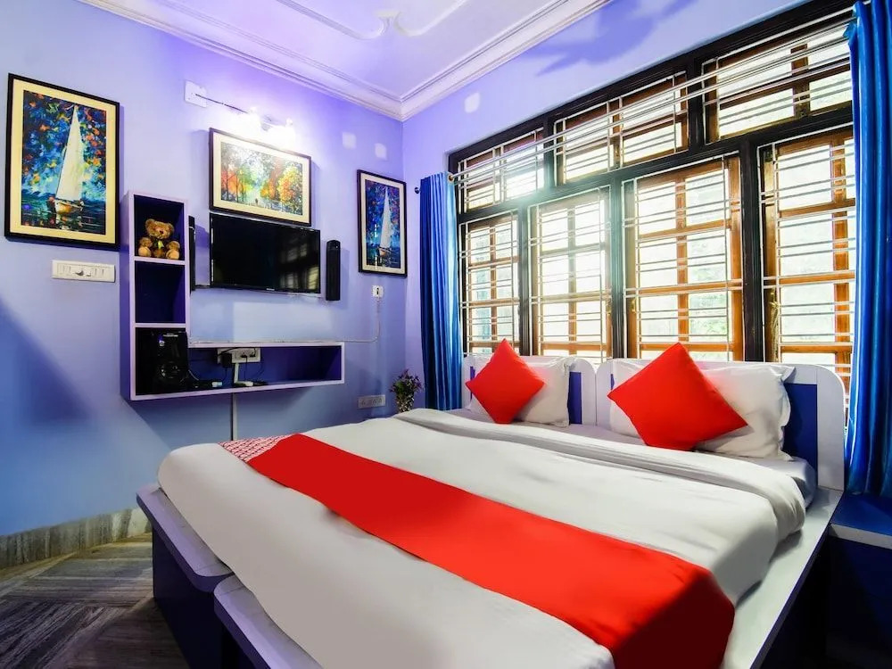 Comfort Inn By OYO Rooms