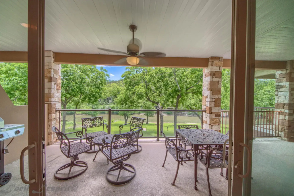 Riverview Terrace RG 203