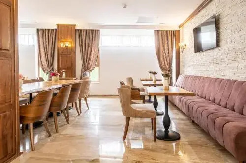 RED CONFORT HOTEL Boutique
