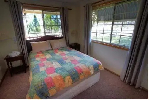 Accommodation Creek Cottages & Sundown View Suites