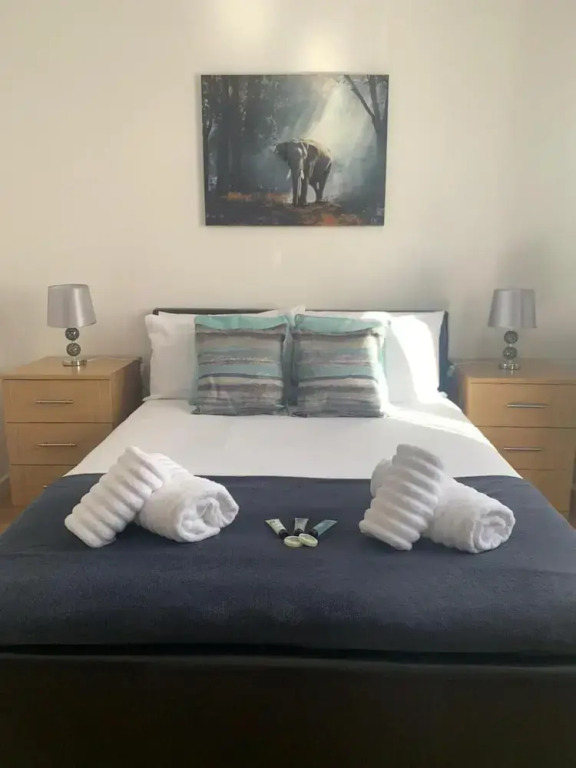 Sherwood- Nottingham Castle- Contractors- Free Parking- Long and Short Stays