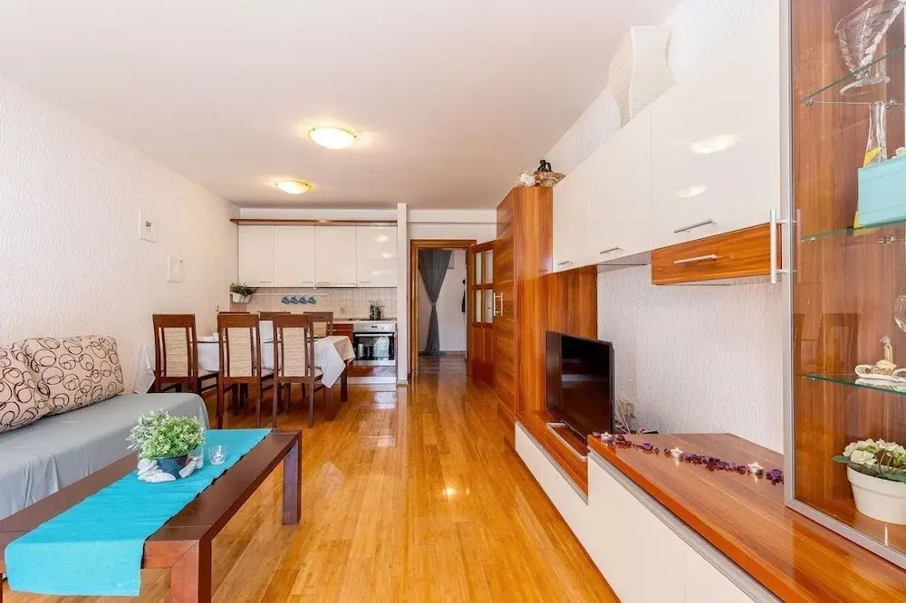 Apartments Tommy Com