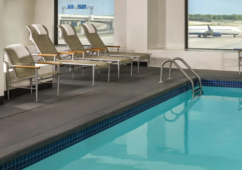 The Westin Detroit Metropolitan Airport