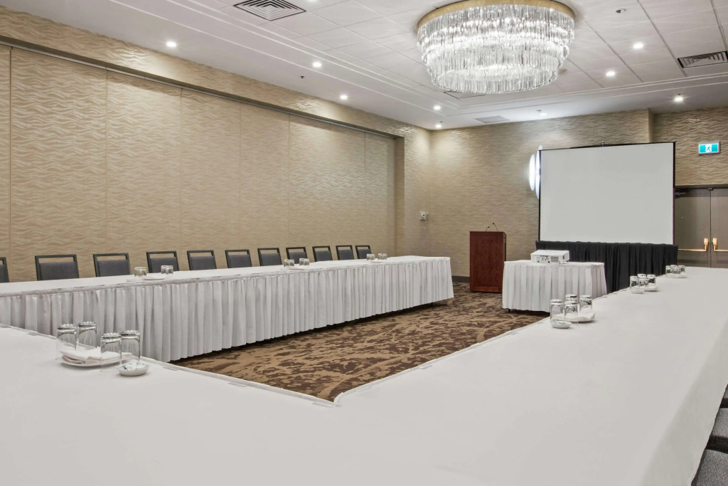 Best Western Premier Calgary Plaza Hotel & Conference Centre