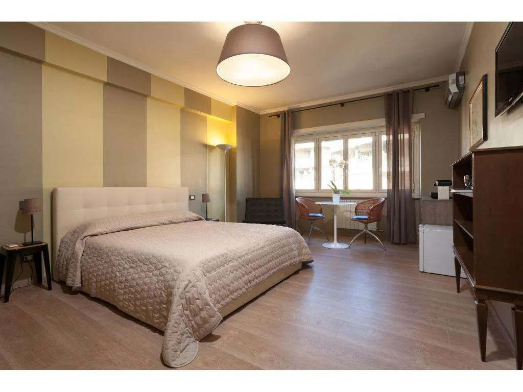 Alex's Guest House