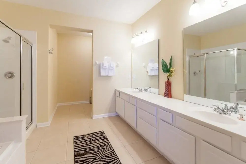 5024 Shoreway Loop #103 - 3 Br condo by RedAwning