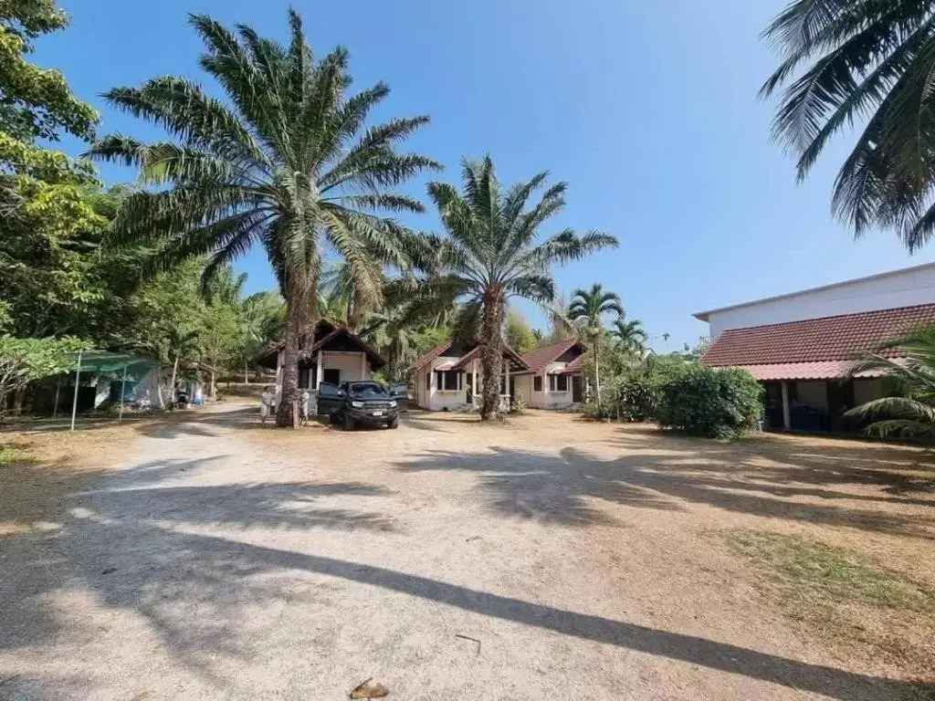 Chill Beach Resort