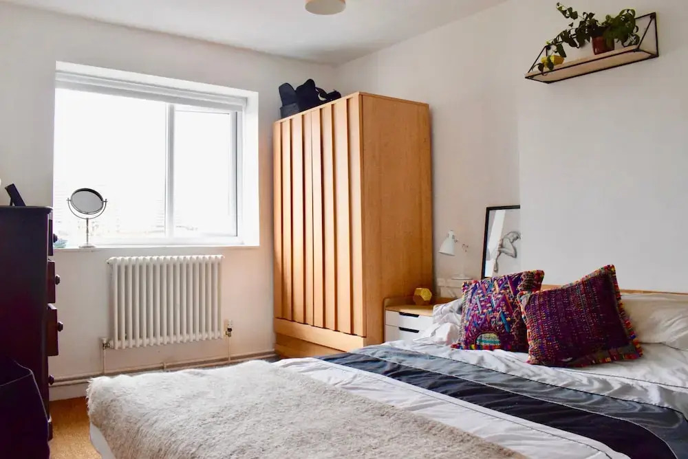 2 Bedroom Flat With Balcony in Homerton